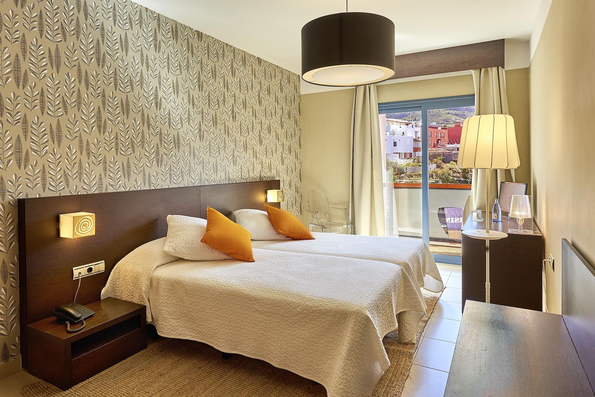 Hotel Benahoare Los Llanos De Aridane Bagian luar foto