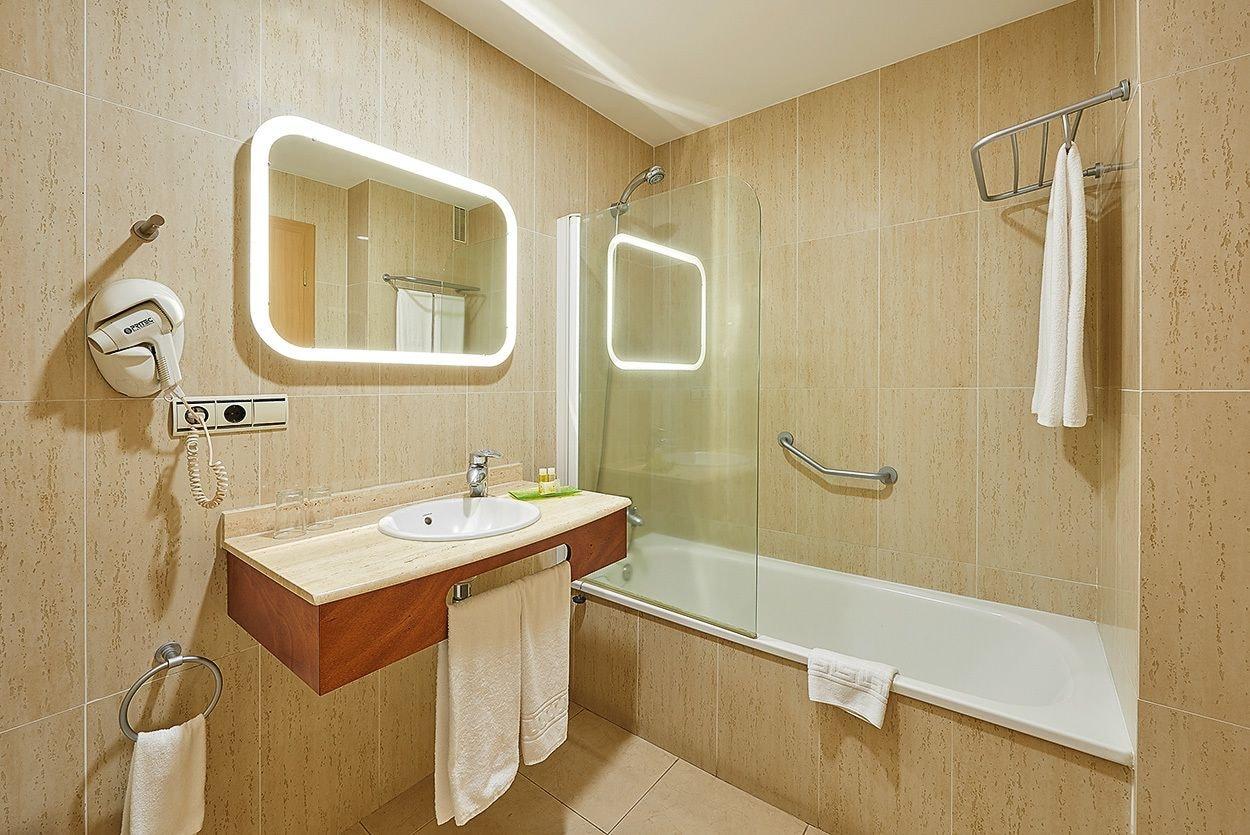 Hotel Benahoare Los Llanos De Aridane Bagian luar foto